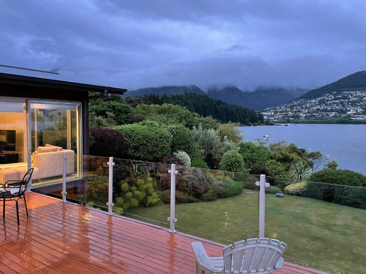 Peninsular Lakefront Куийнстаун Екстериор снимка